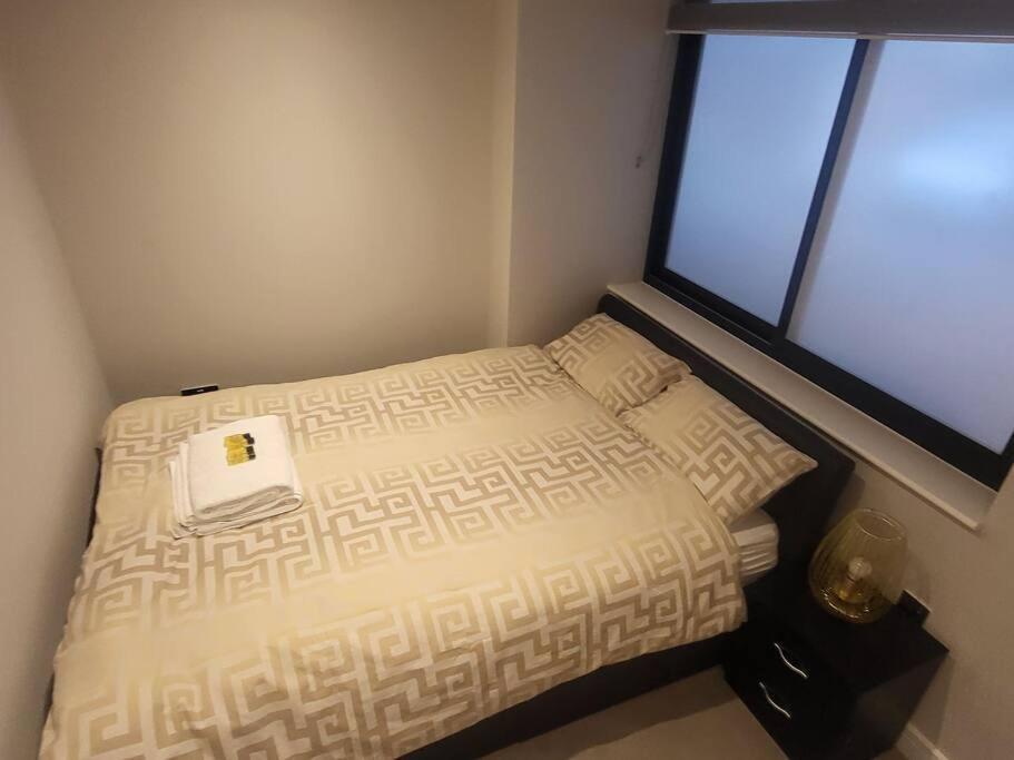 Entire Reigate Apartment Hosted By Pius Exterior foto
