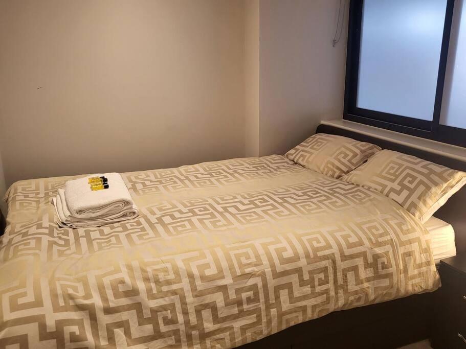 Entire Reigate Apartment Hosted By Pius Exterior foto